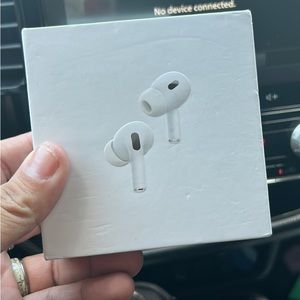 Apple airpods 2nd generation *new*